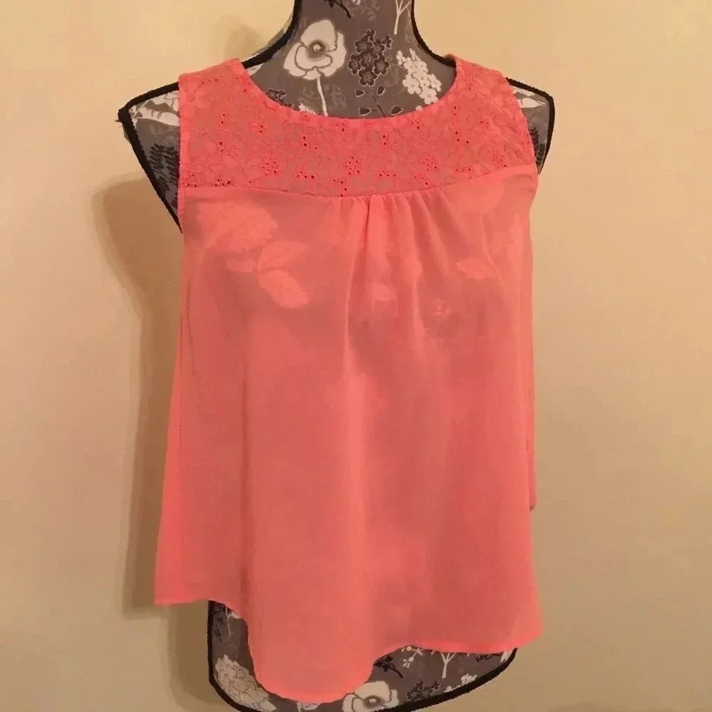 MINE sleeveless rayon top